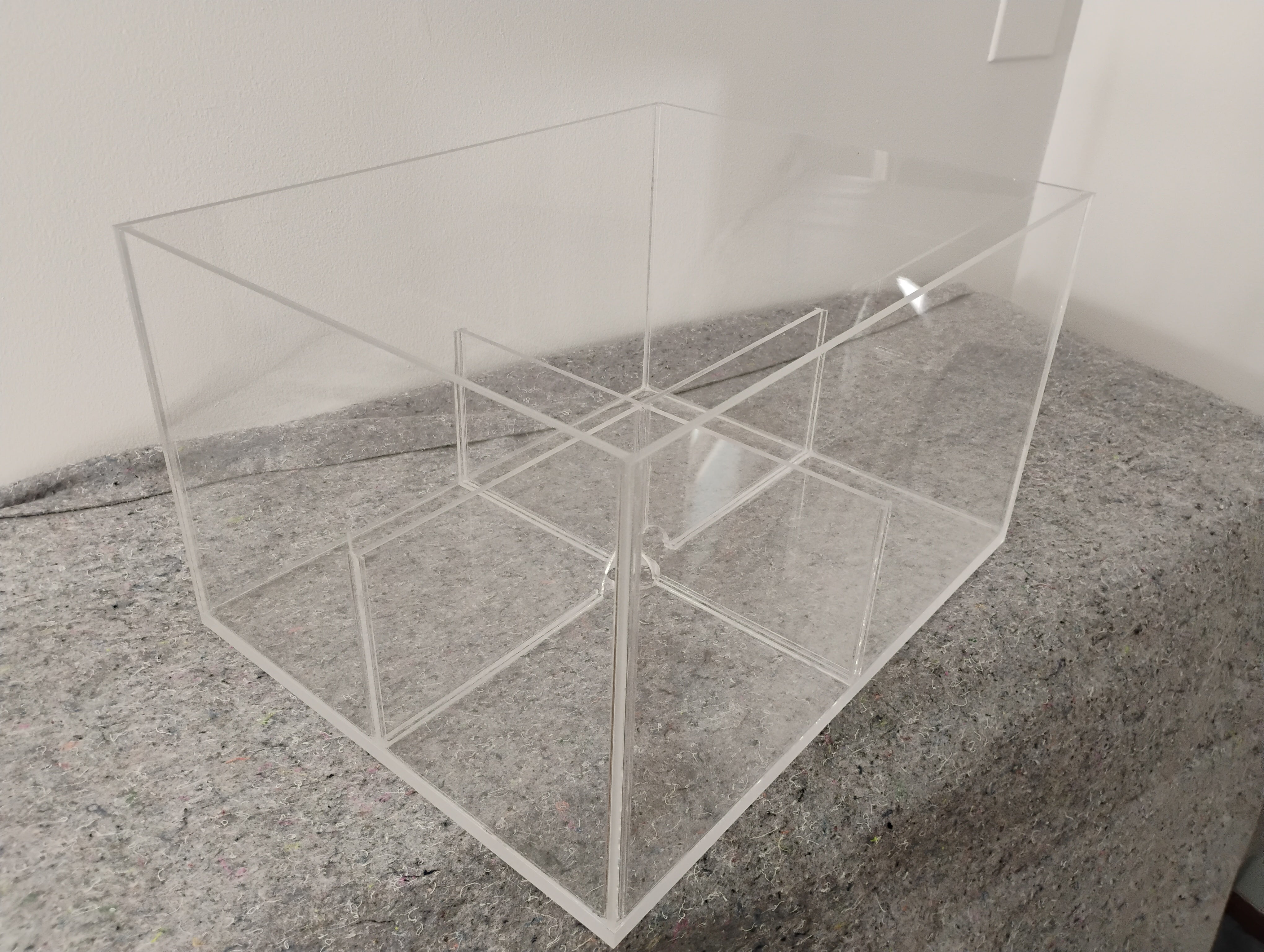 Custom Acrylic And Polycarbonate Laboratory Boxes – Precision-Fabricat ...